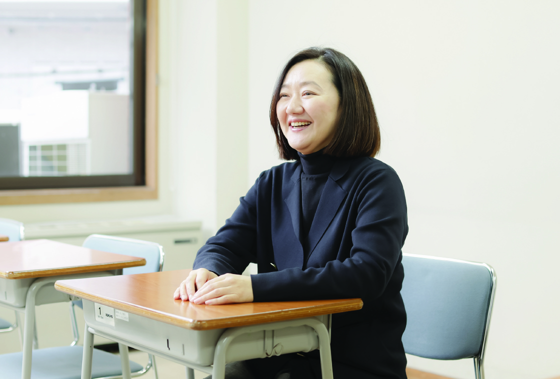 Lecturer Atsuko Tamura